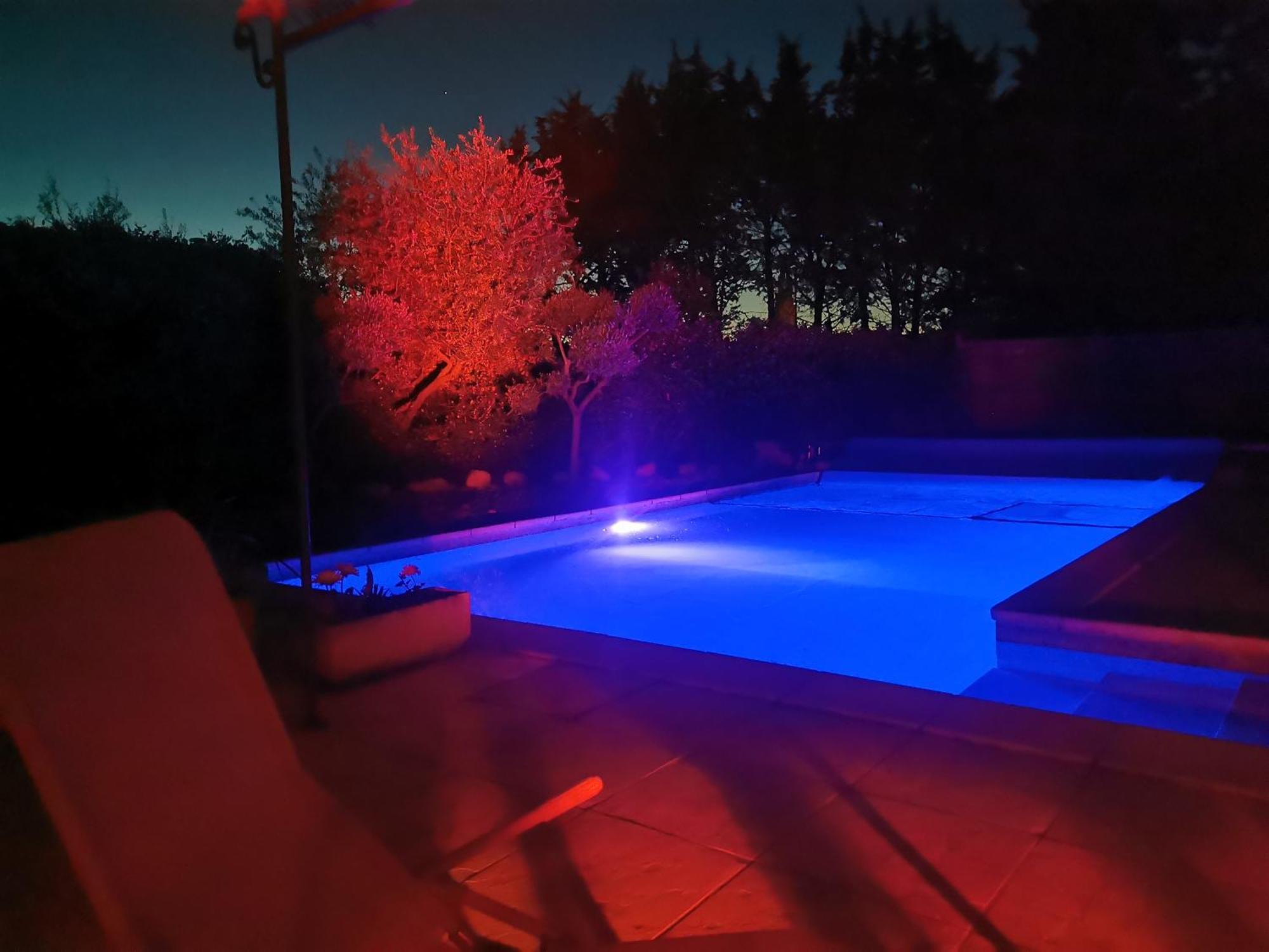 Studio 25M2 Avec Piscine Et Spa, Proche Iter Et Cadarache Apartment Valensole Exterior photo